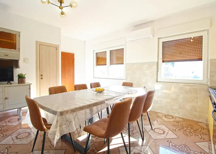 Lejlighed Mare 826 *