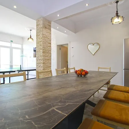 Apartment Mare 826
